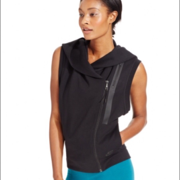 Nike Women's Sleeveless Tech Fleece Carbon black - Picture 2 of 3